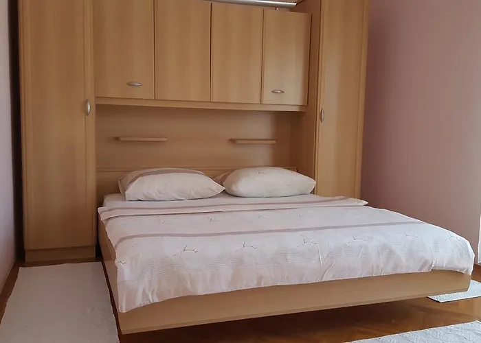 Pensionat Matusanka Banjol